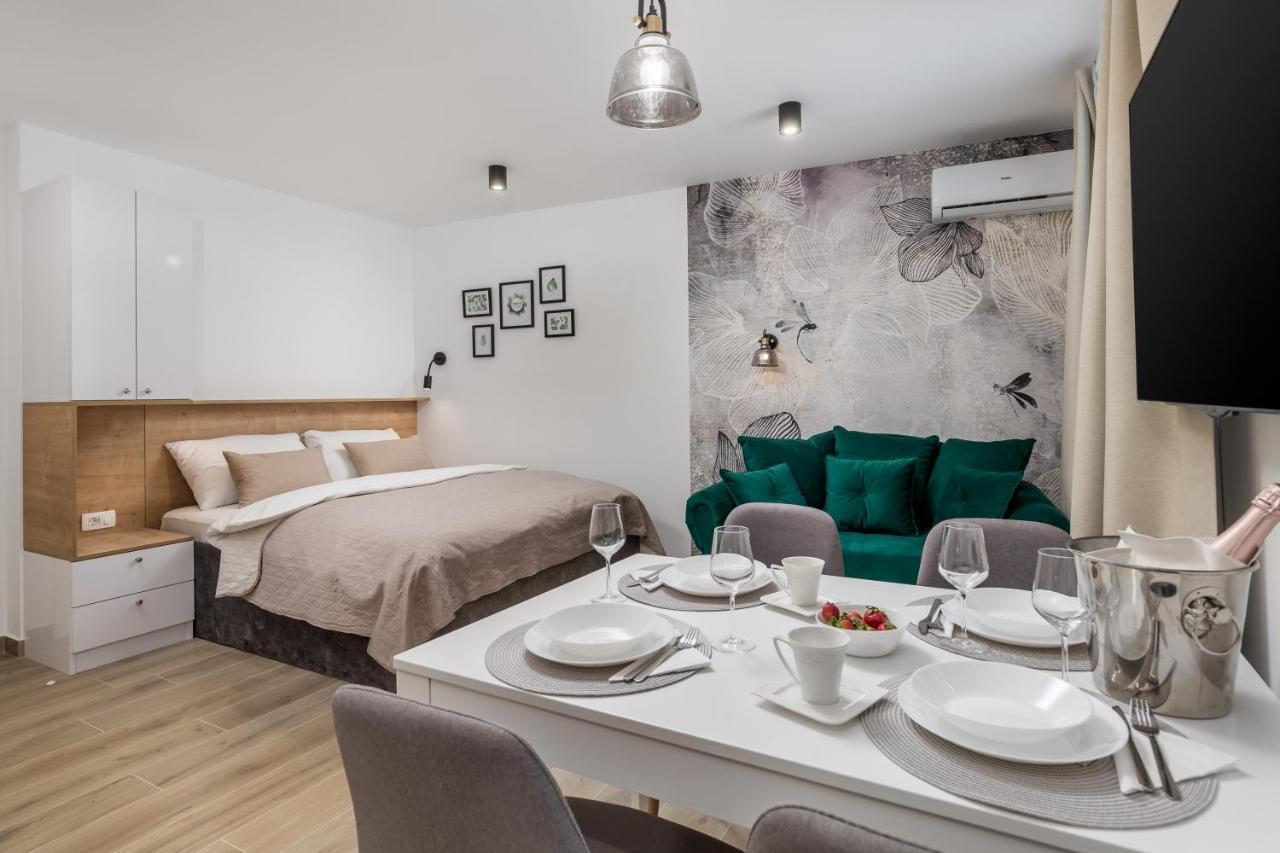 Srnec Apartments - Korzo Rijeka Eksteriør bilde